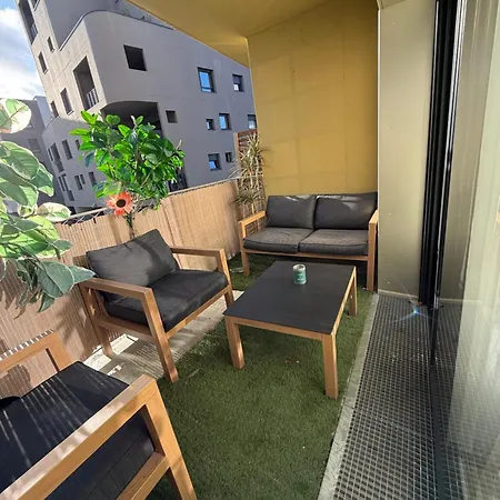 Nantais Apartment *